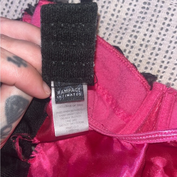 Vintage y2k rampage top - Picture 2 of 3